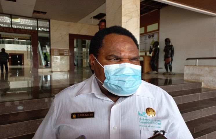 Depan Kantor Gubernur Kerap Terendam Air, Instansi Terkait Diminta Turun Tangan